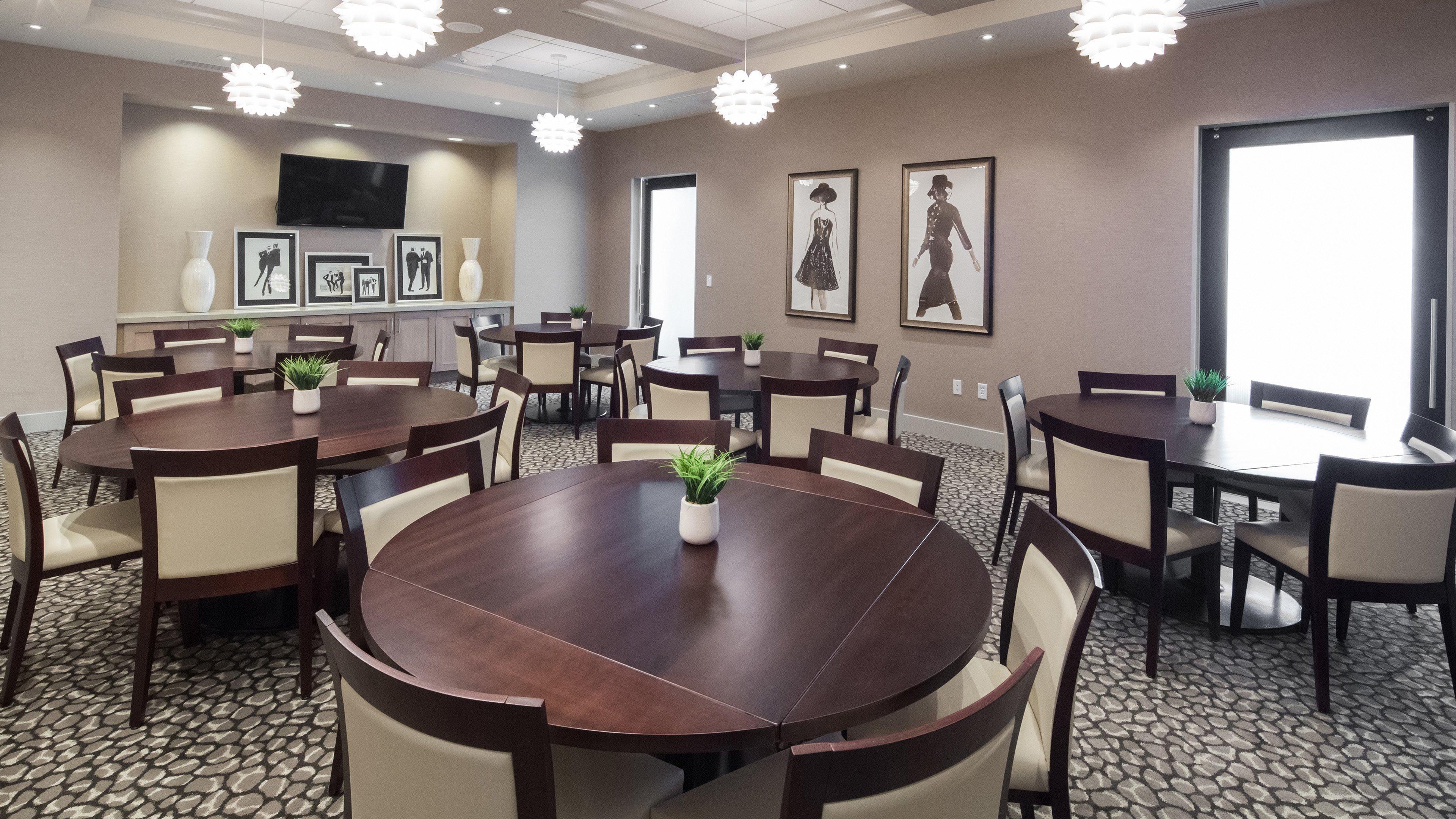 Holiday Inn Hotel & Suites Davenport By Ihg מראה חיצוני תמונה