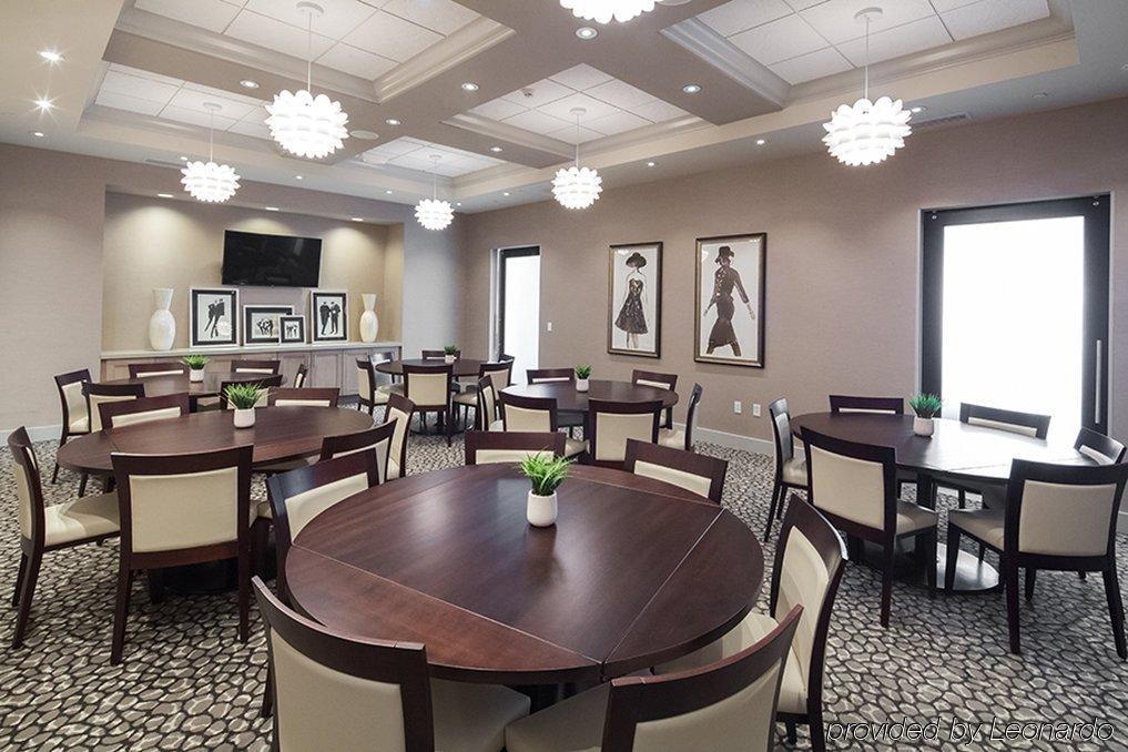 Holiday Inn Hotel & Suites Davenport By Ihg מראה חיצוני תמונה